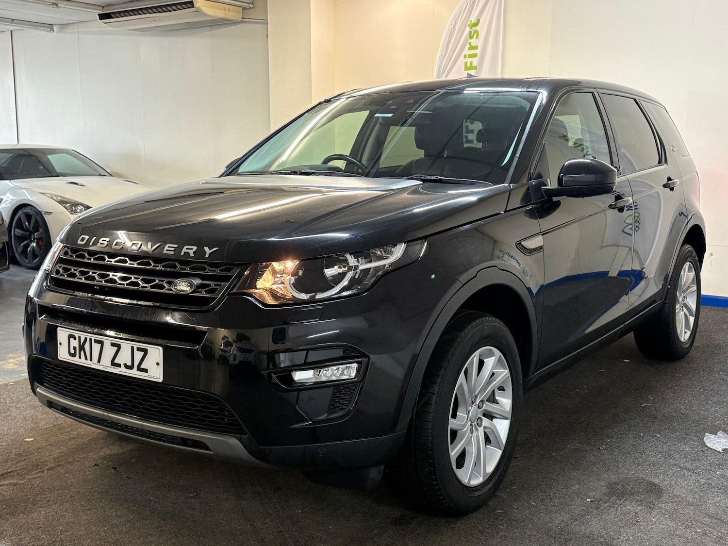 Used Land Rover Discovery Sport for sale - 77238342: Photo 2