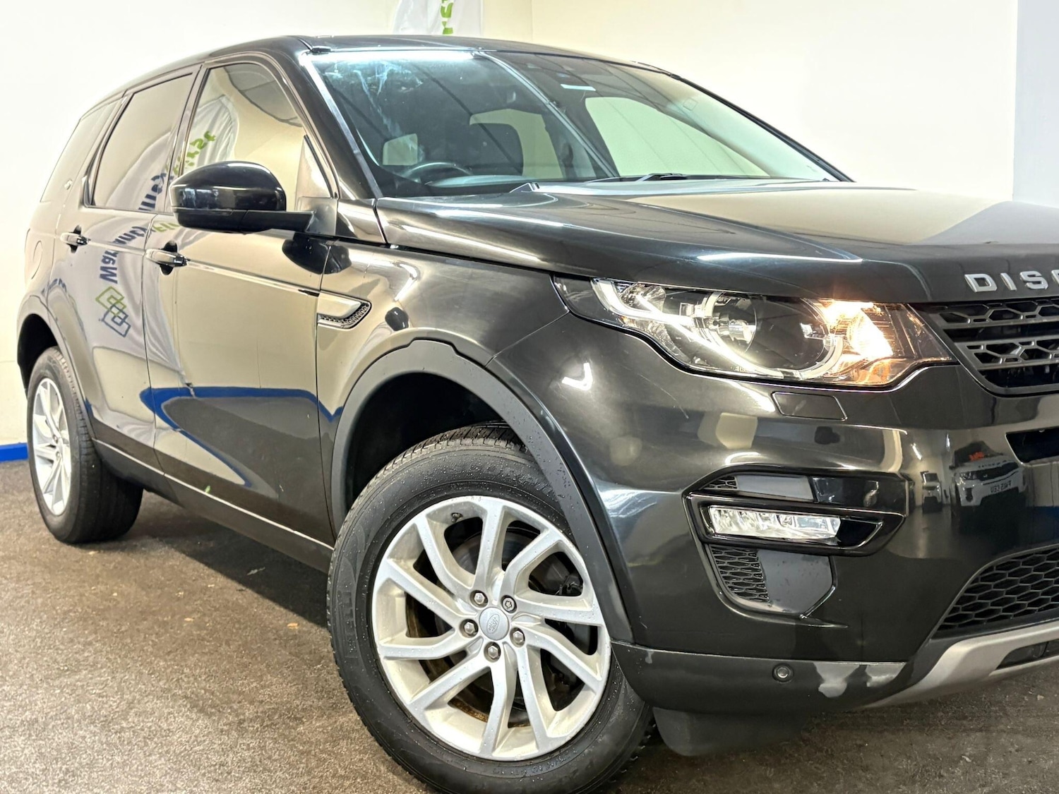 Used Land Rover Discovery Sport for sale - 77238342: Photo 5