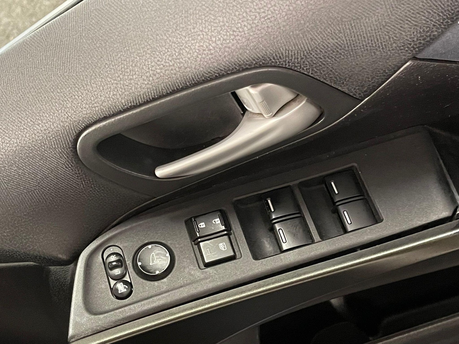 Used Honda Civic 2015 for sale - 76623202: Photo 10