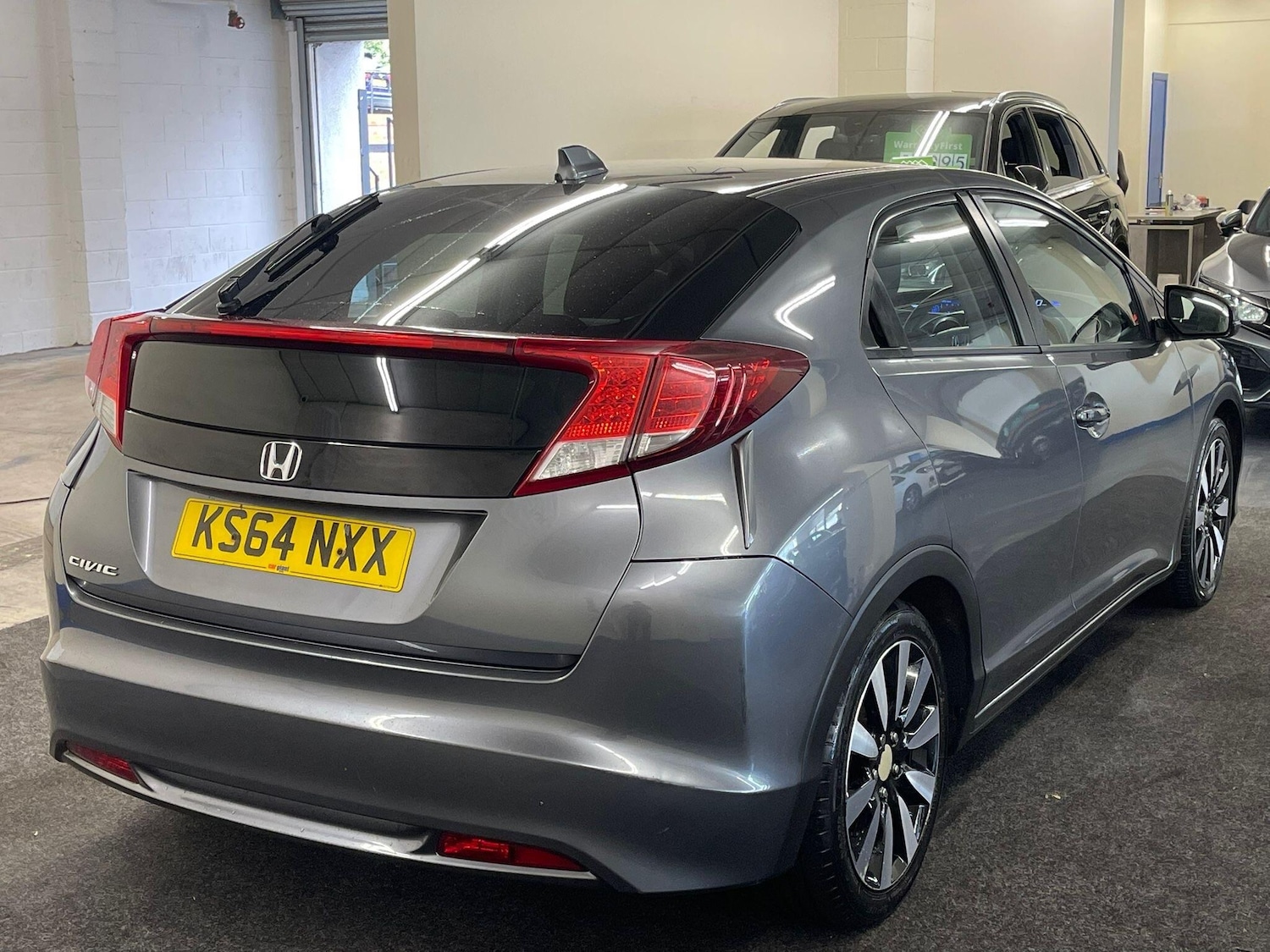 Used Honda Civic 2015 for sale - 76623202: Photo 4