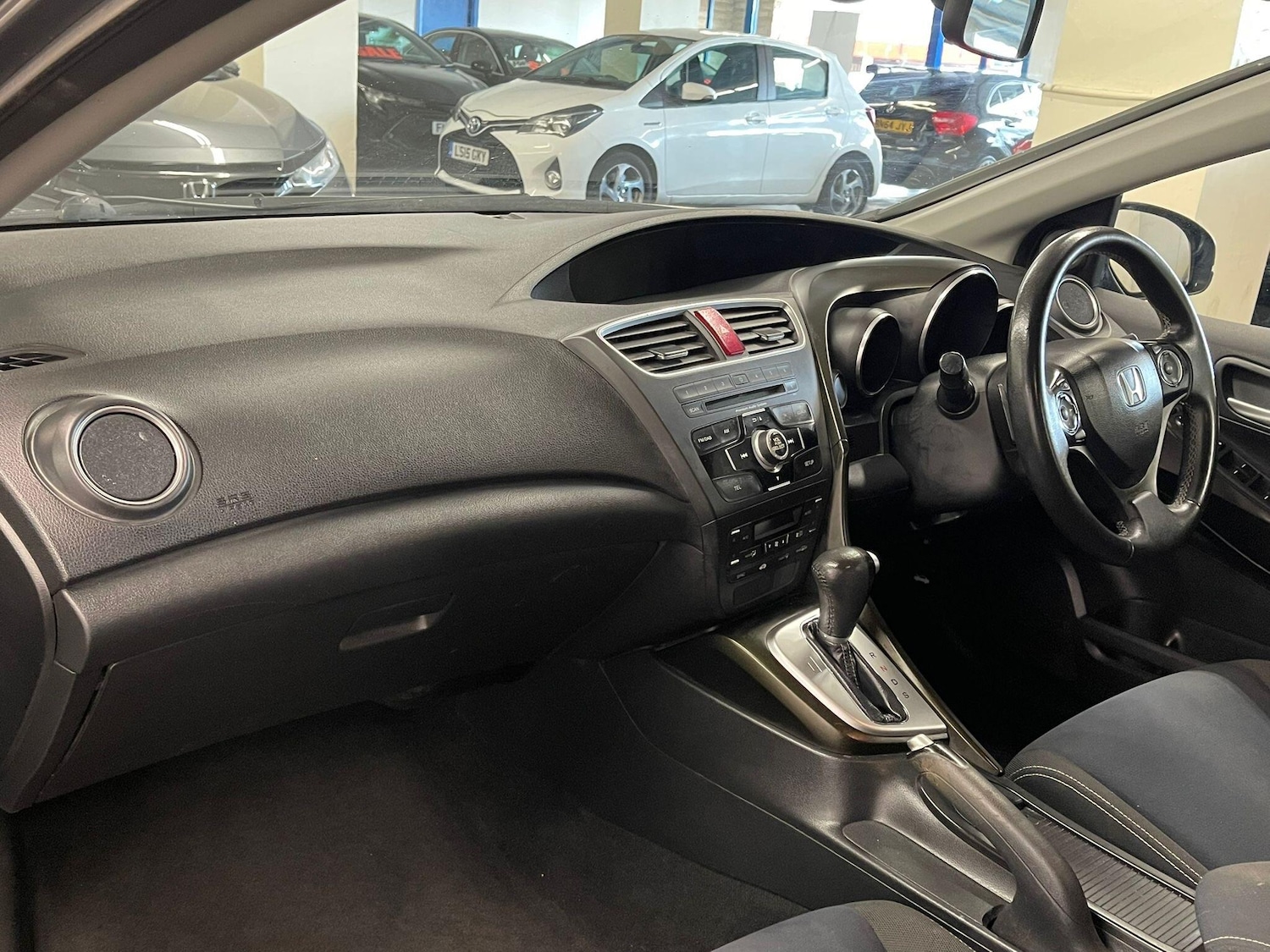 Used Honda Civic 2015 for sale - 76623202: Photo 7