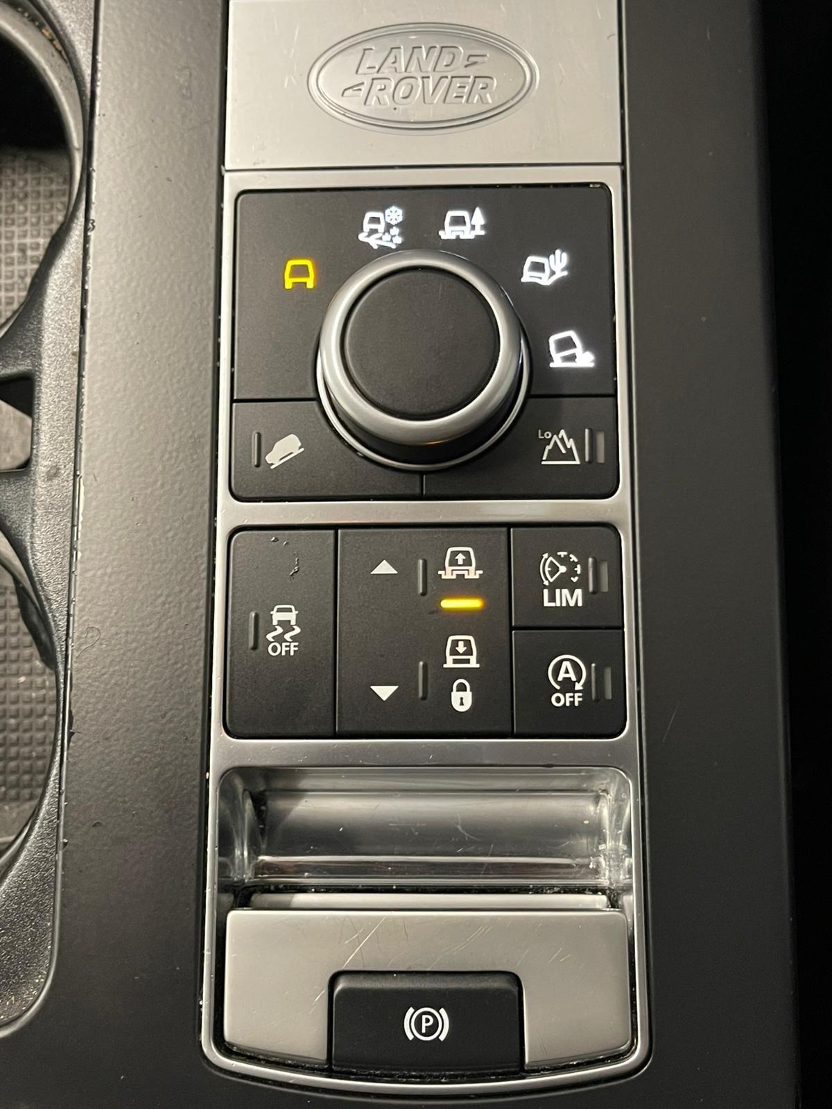 Used Land Rover Discovery 2017 for sale - 76996523: Photo 23