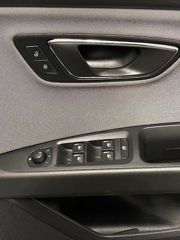 Used SEAT Leon 2017 for sale - 76167040: Photo 10