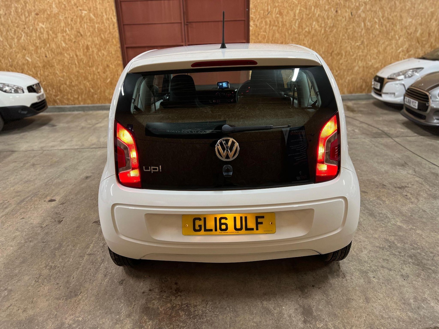 Used Volkswagen up! 2016 for sale - 76592560: Photo 6