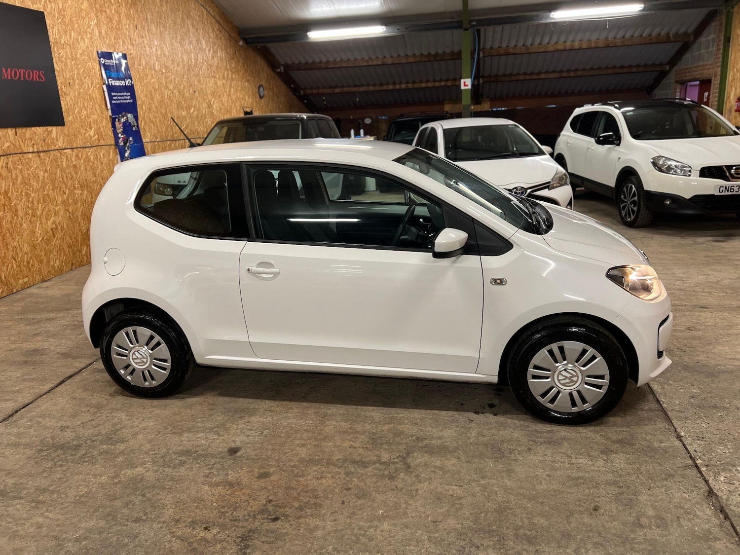 Used Volkswagen up! 2016 for sale - 76592560: Photo 7