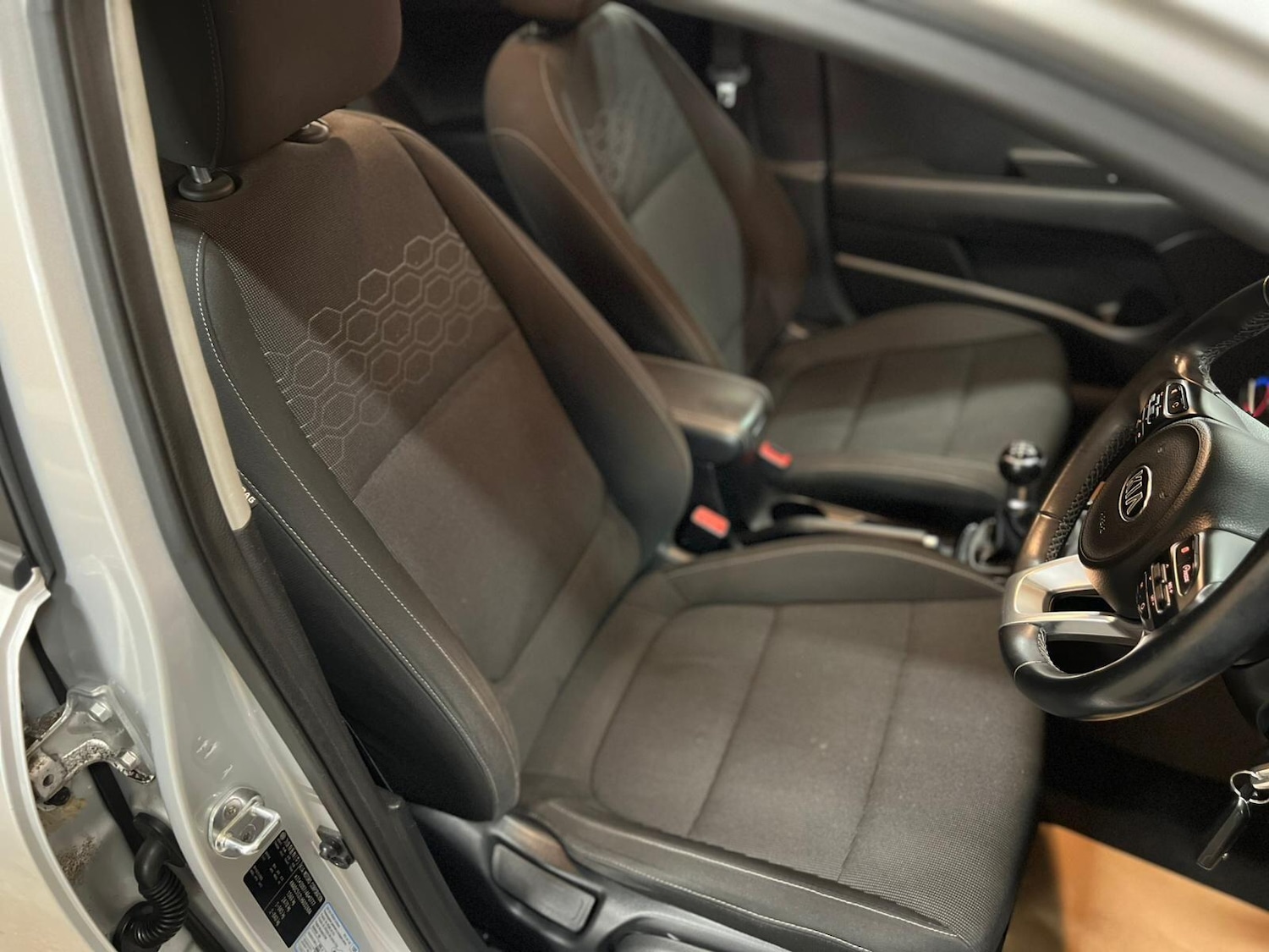 Used Kia Rio 2017 for sale - 76259639: Photo 13