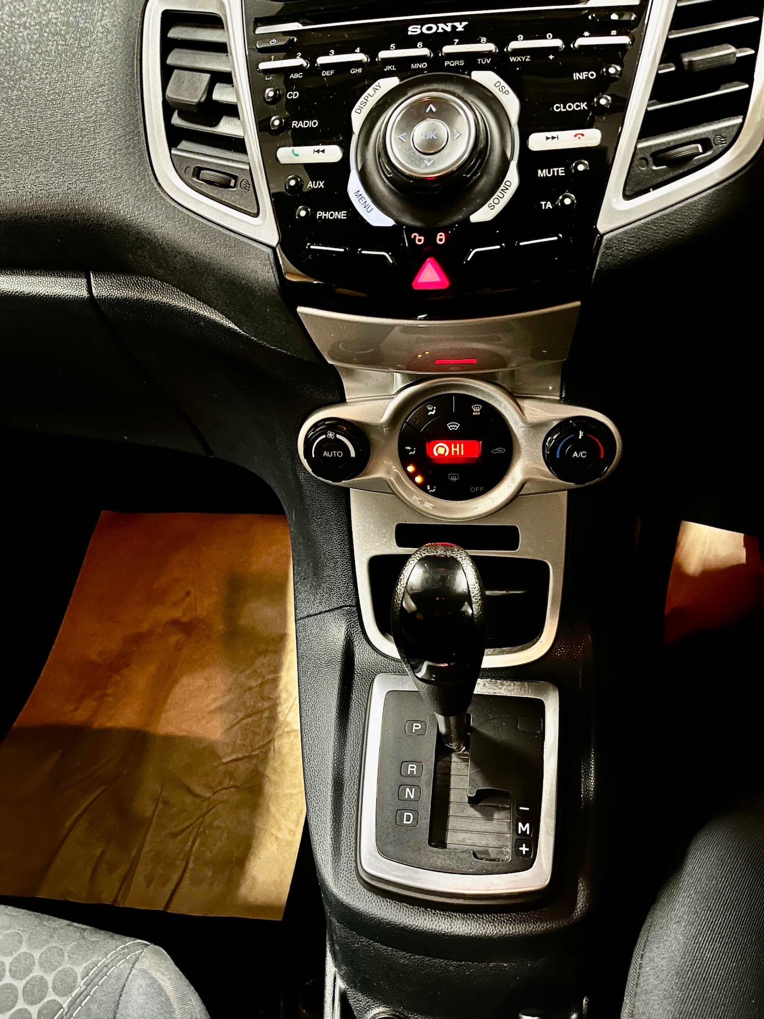 Used Ford Fiesta 2012 for sale - 77175440: Photo 10