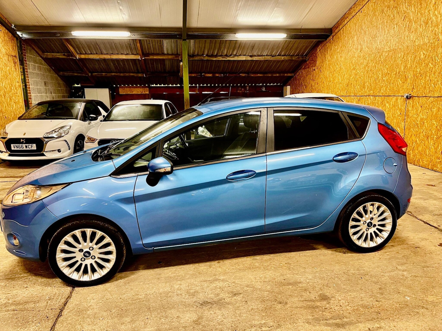 Used Ford Fiesta 2012 for sale - 77175440: Photo 5