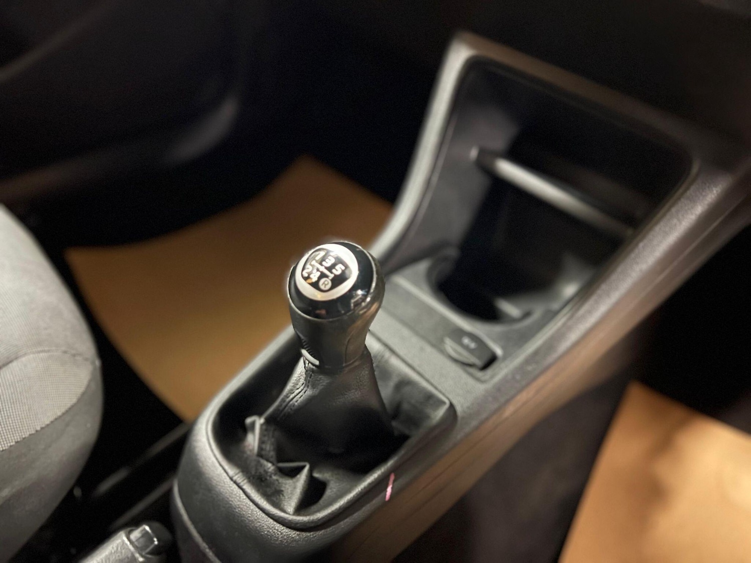 Used Volkswagen up! 2014 for sale - 77978479: Photo 10