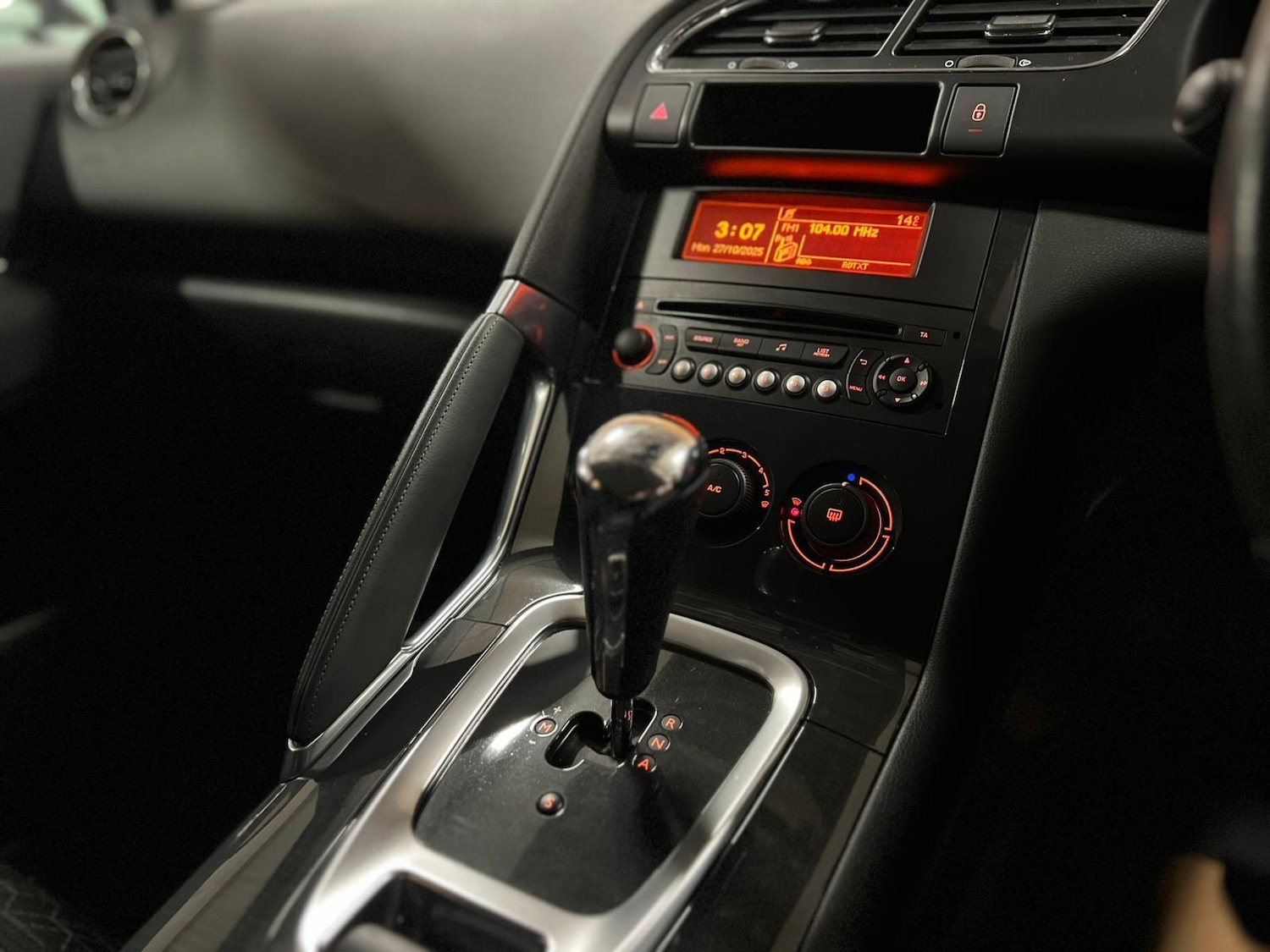 Used Peugeot 3008 2014 for sale - 76432526: Photo 8