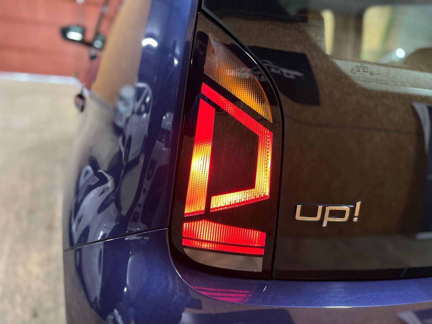 Used Volkswagen up! 2018 for sale - 76995355: Photo 16