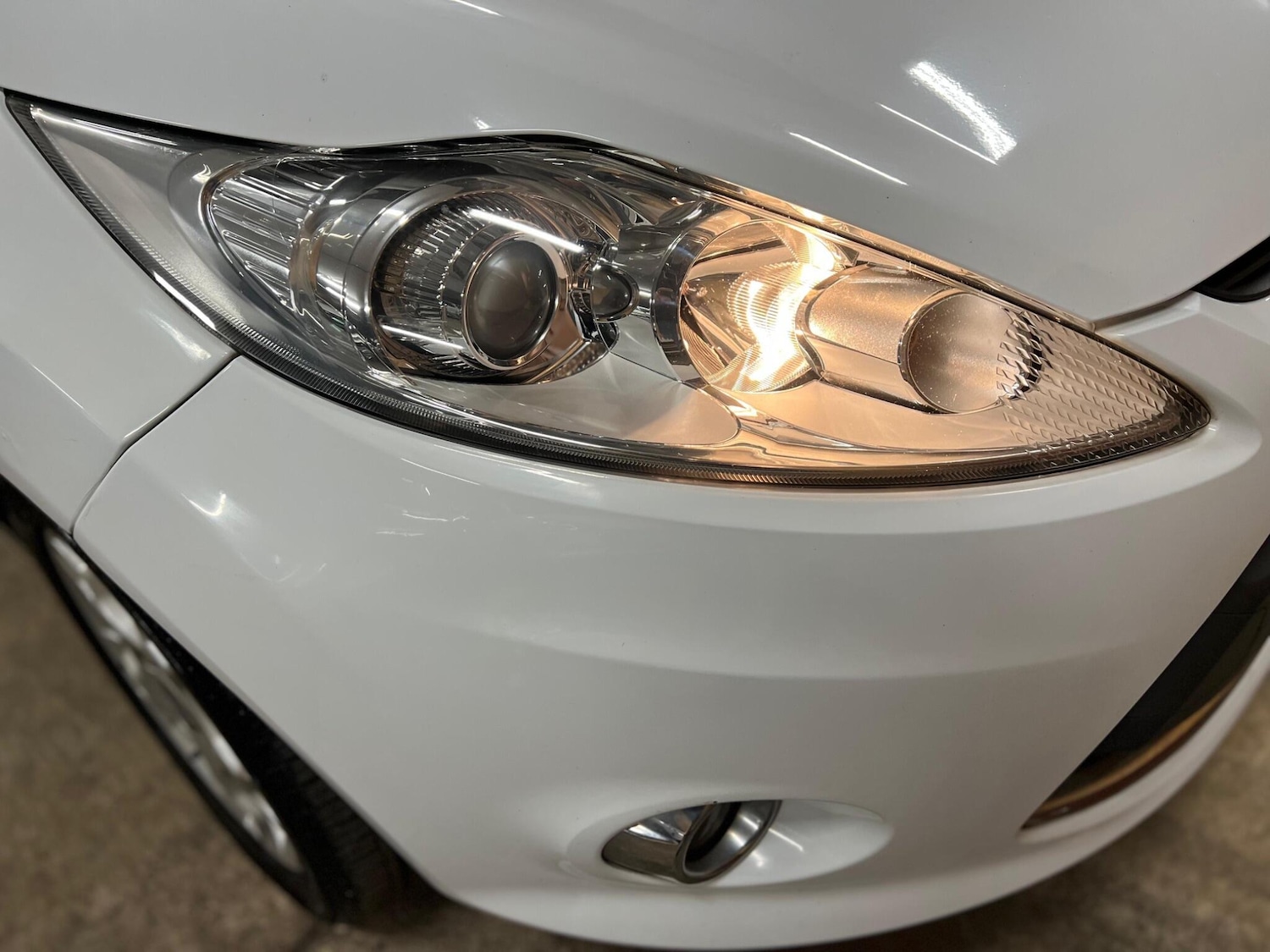 Used Ford Fiesta 2011 for sale - 76865874: Photo 23