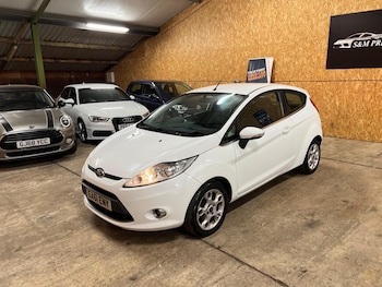 Used Ford Fiesta 2011 for sale - 76865874: Photo