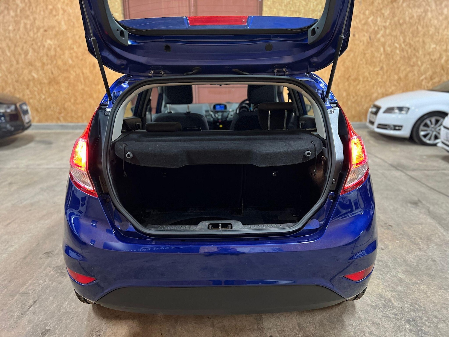 Used Ford Fiesta 2015 for sale - 76251450: Photo 18