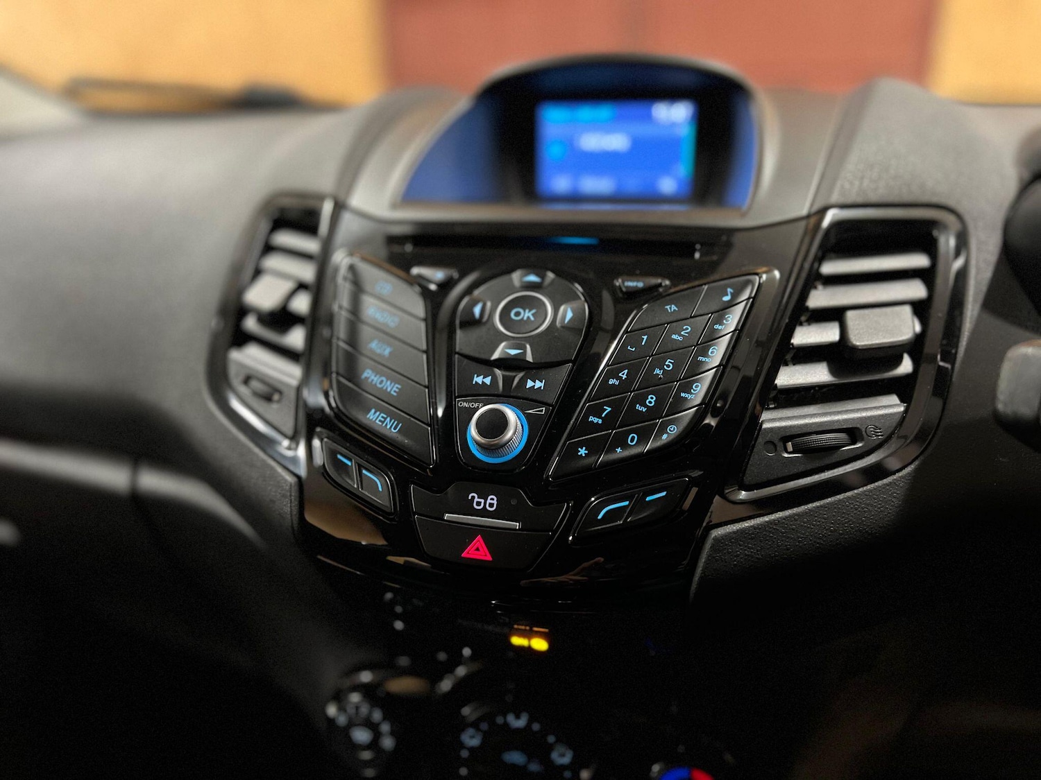 Used Ford Fiesta 2015 for sale - 76251450: Photo 25