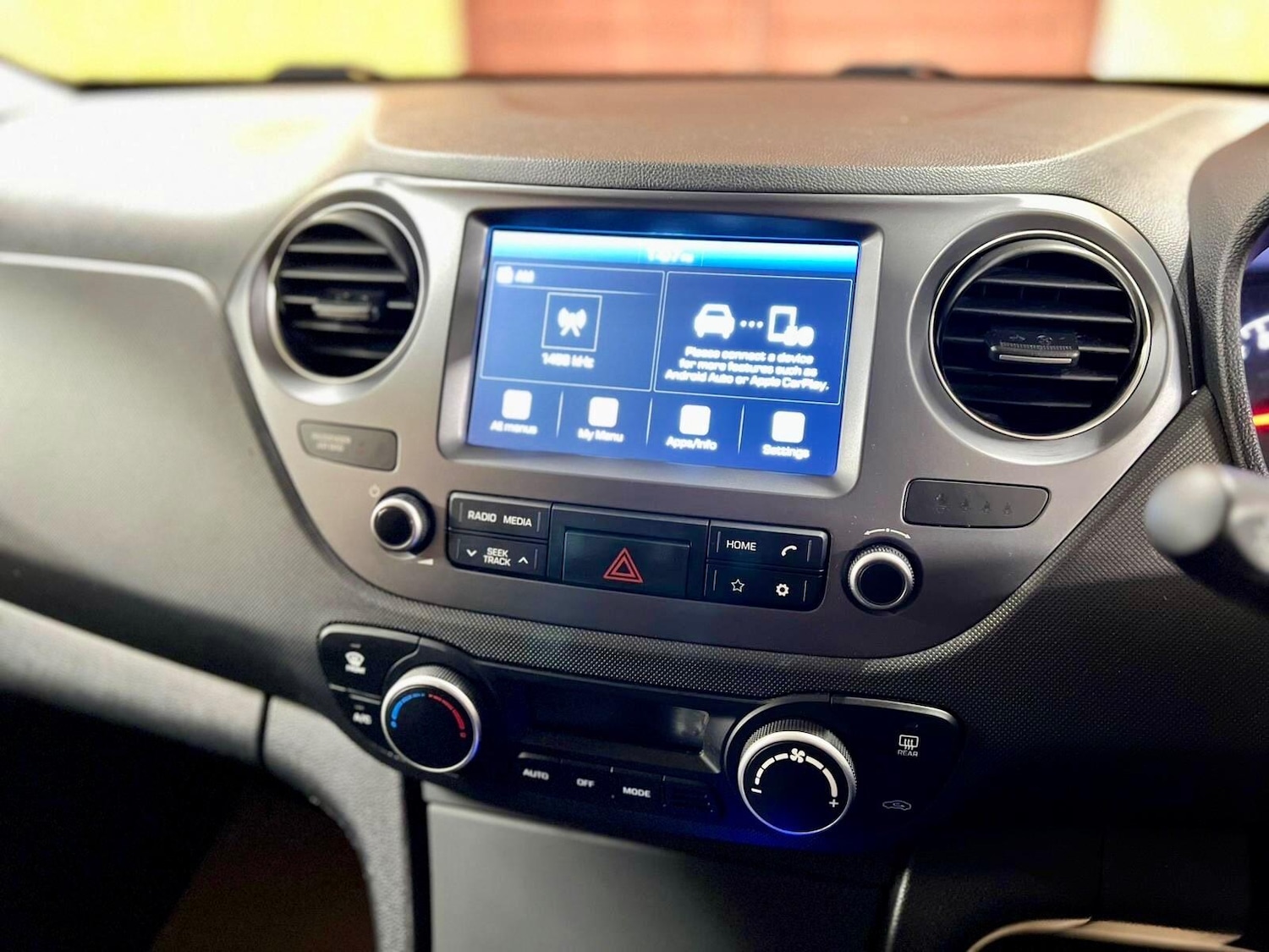 Used Hyundai i10 2019 for sale - 77396215: Photo 15