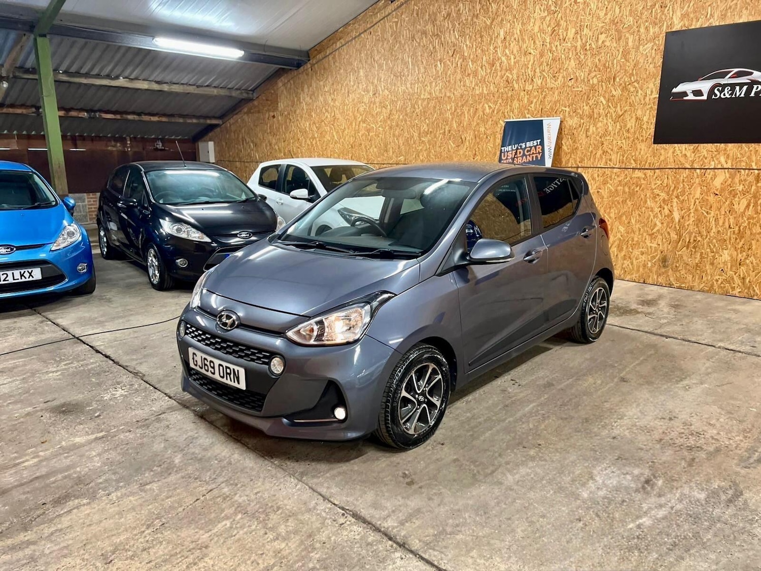 Used Hyundai i10 2019 for sale - 77396215: Photo 2