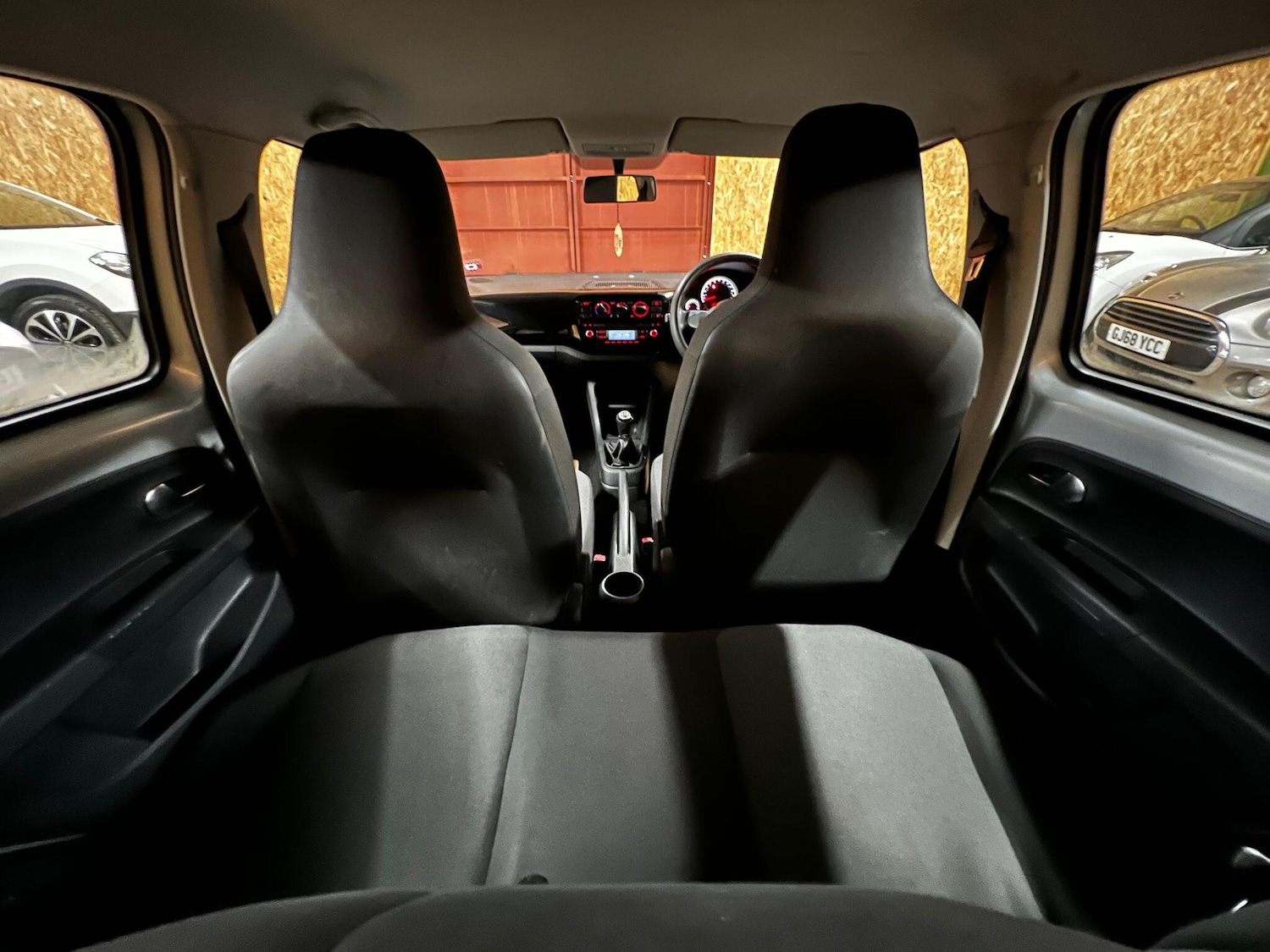 Used Volkswagen up! 2014 for sale - 76866178: Photo 12