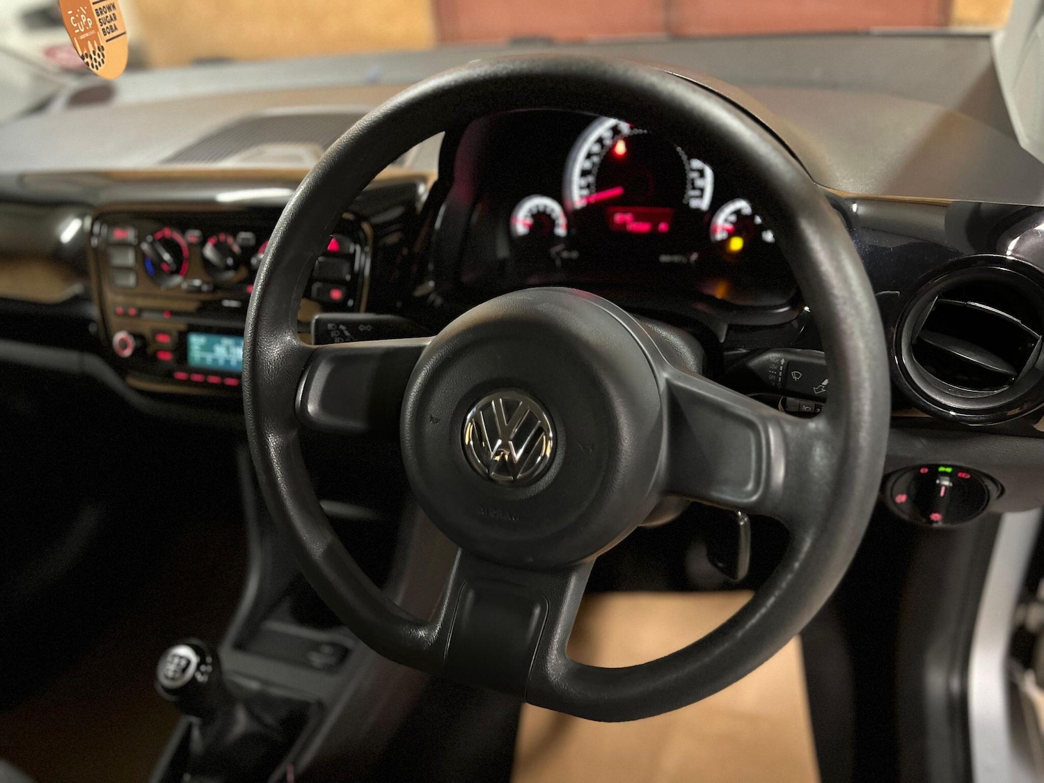 Used Volkswagen up! 2014 for sale - 76866178: Photo 18