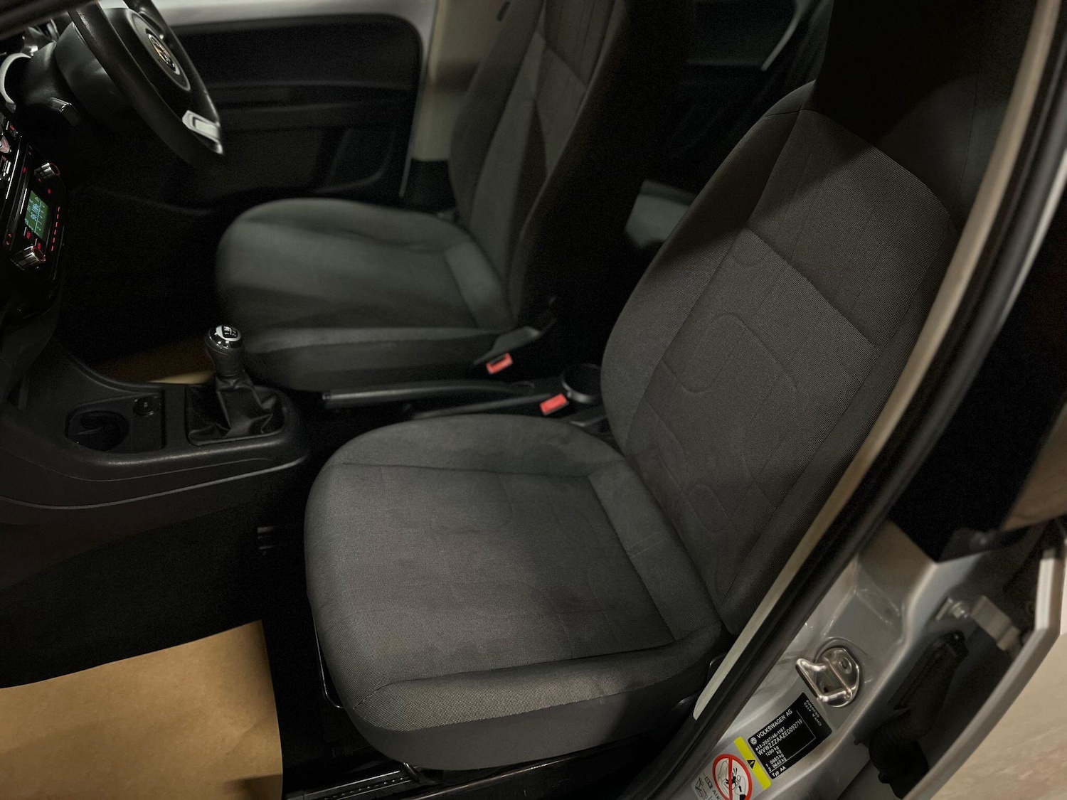 Used Volkswagen up! 2014 for sale - 76866178: Photo 19