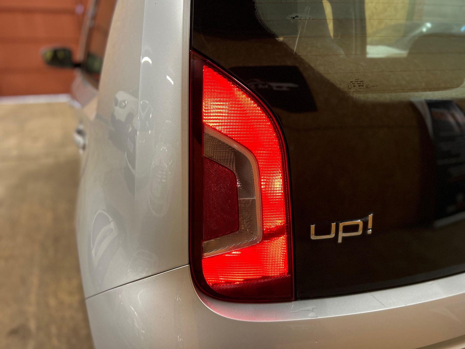 Used Volkswagen up! 2014 for sale - 76866178: Photo 20