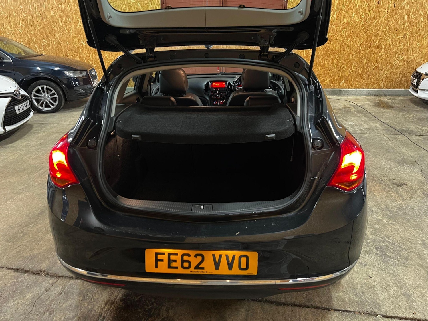 Used Vauxhall Astra 2012 for sale - 76377565: Photo 22
