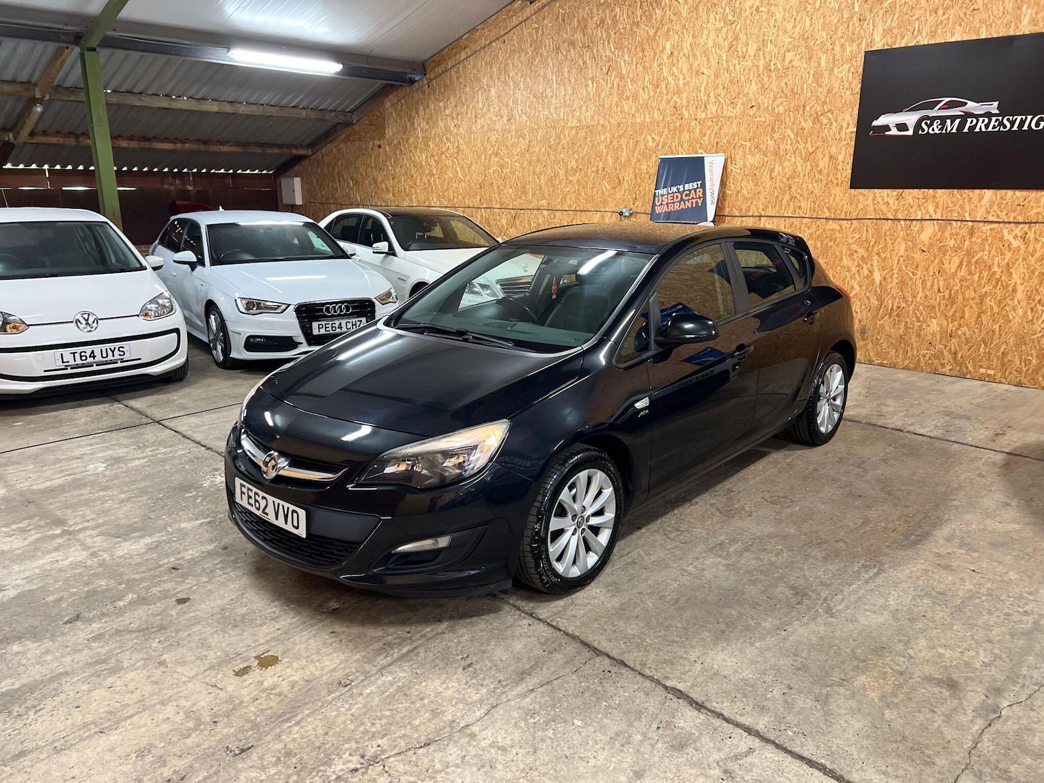 Used Vauxhall Astra 2012 for sale - 76377565: Photo 3