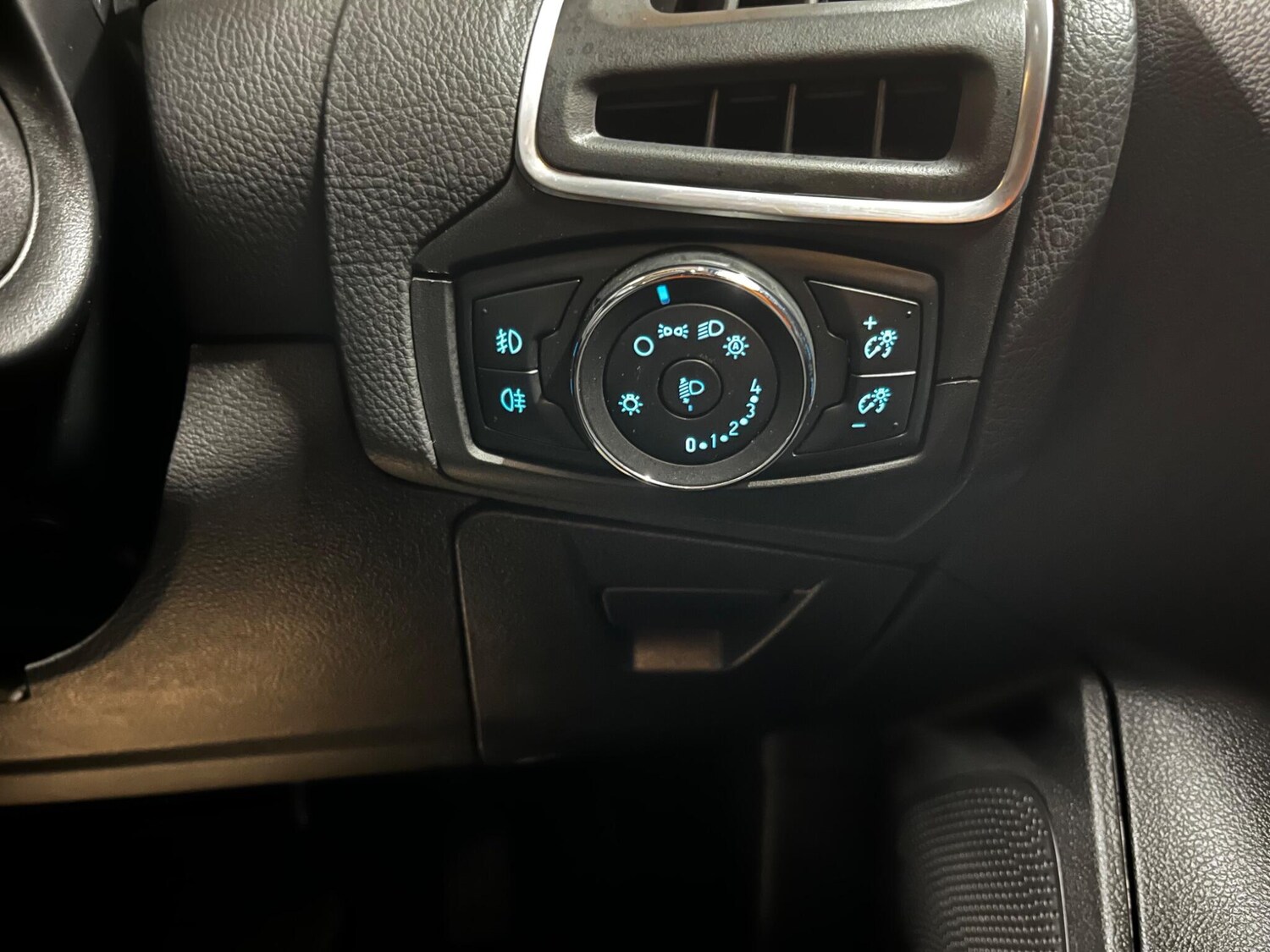 Used Ford Focus for sale - 78214189: Photo 20