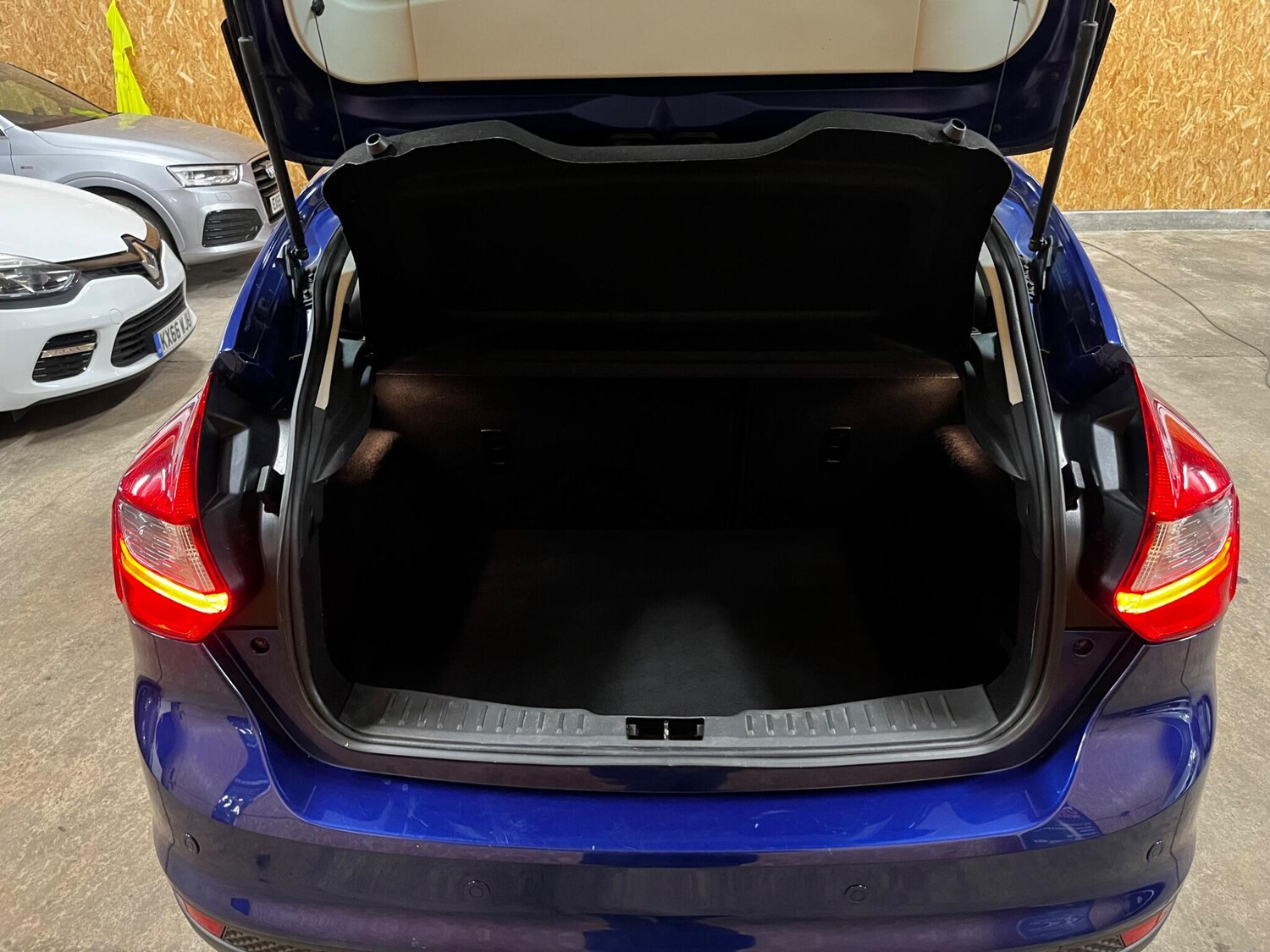 Used Ford Focus for sale - 78214189: Photo 9