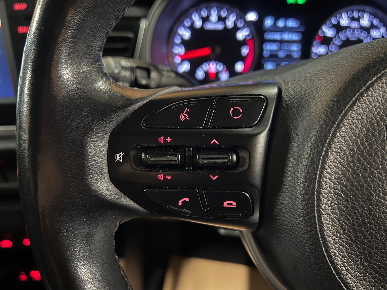 Used Kia Rio 2019 for sale - 76398690: Photo 17