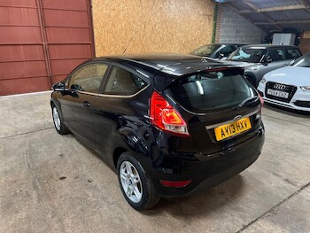 Used Ford Fiesta 2013 for sale - 76996439: Photo