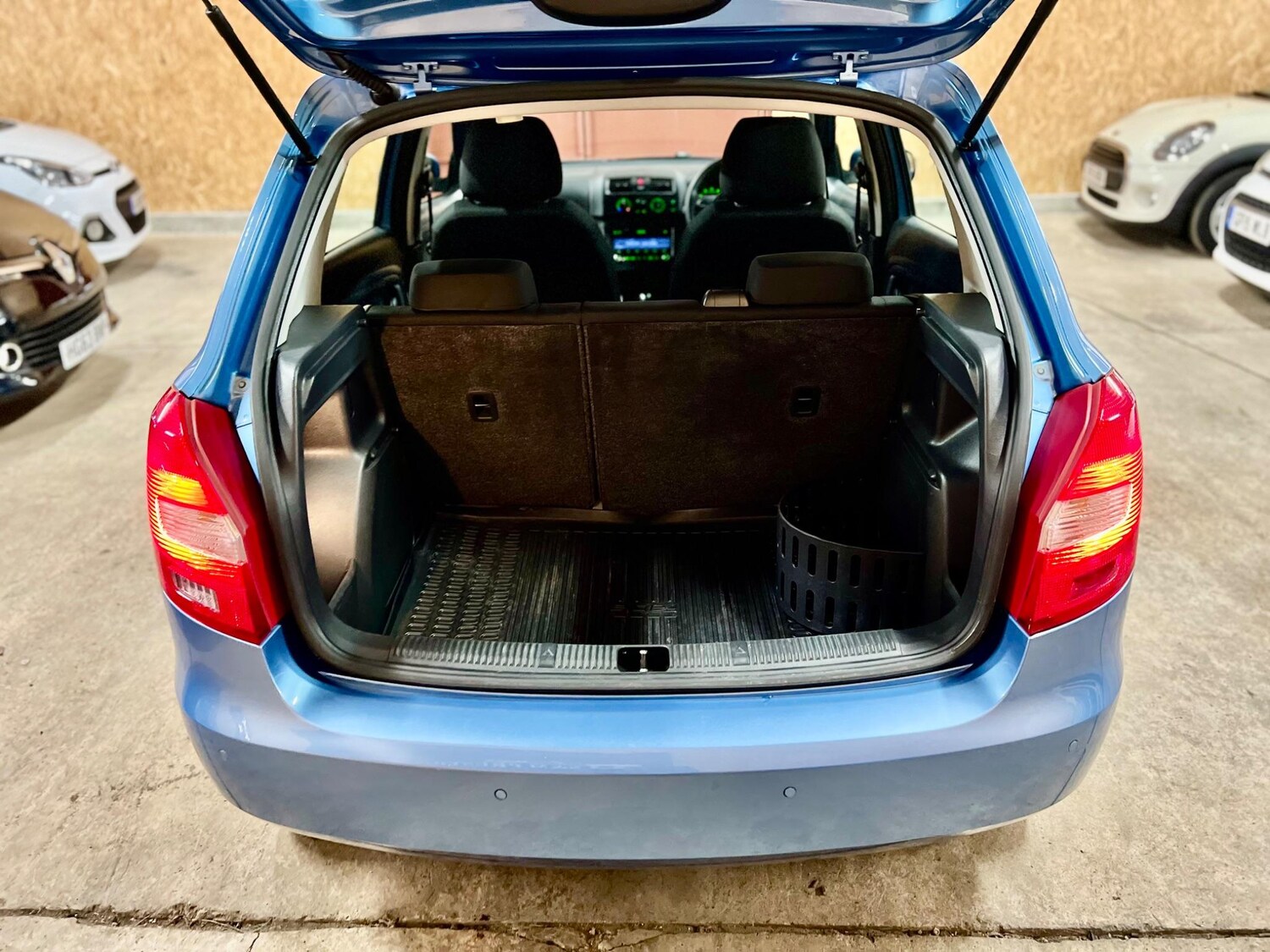 Vehicle 25