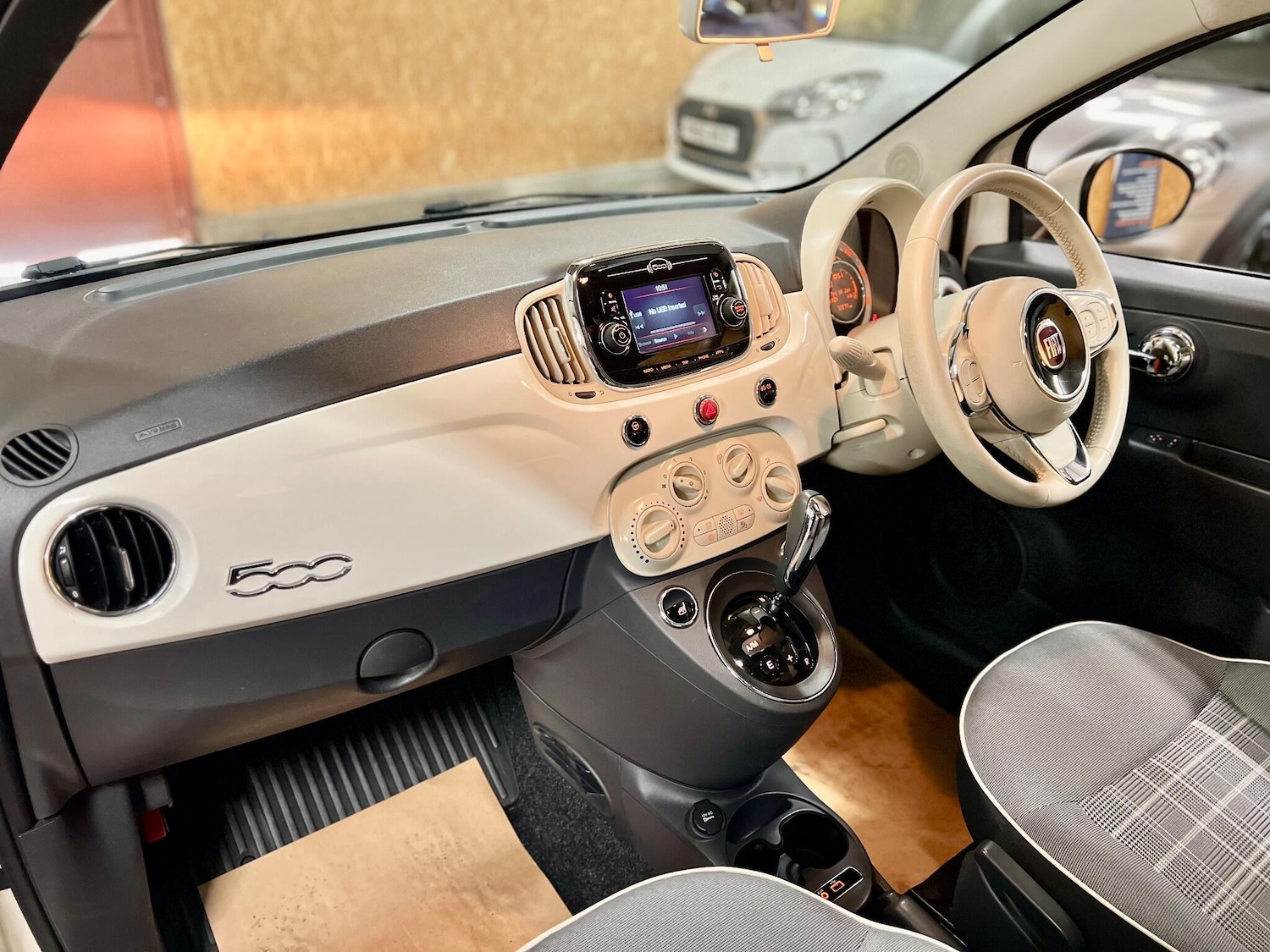 Used Fiat 500 2016 for sale - 76926732: Photo 12