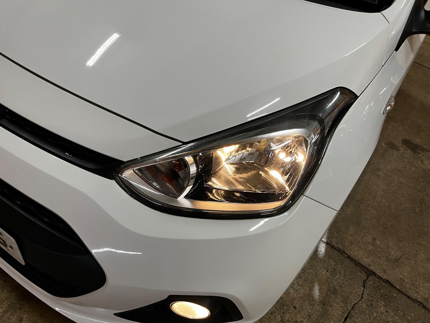 Used Hyundai i10 2016 for sale - 77898529: Photo 16