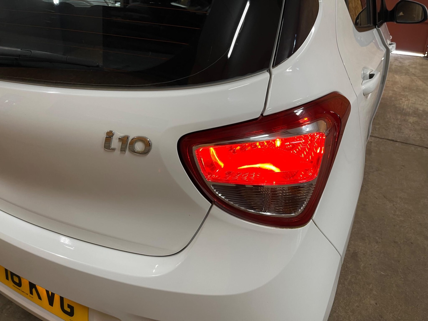 Used Hyundai i10 2016 for sale - 77898529: Photo 18