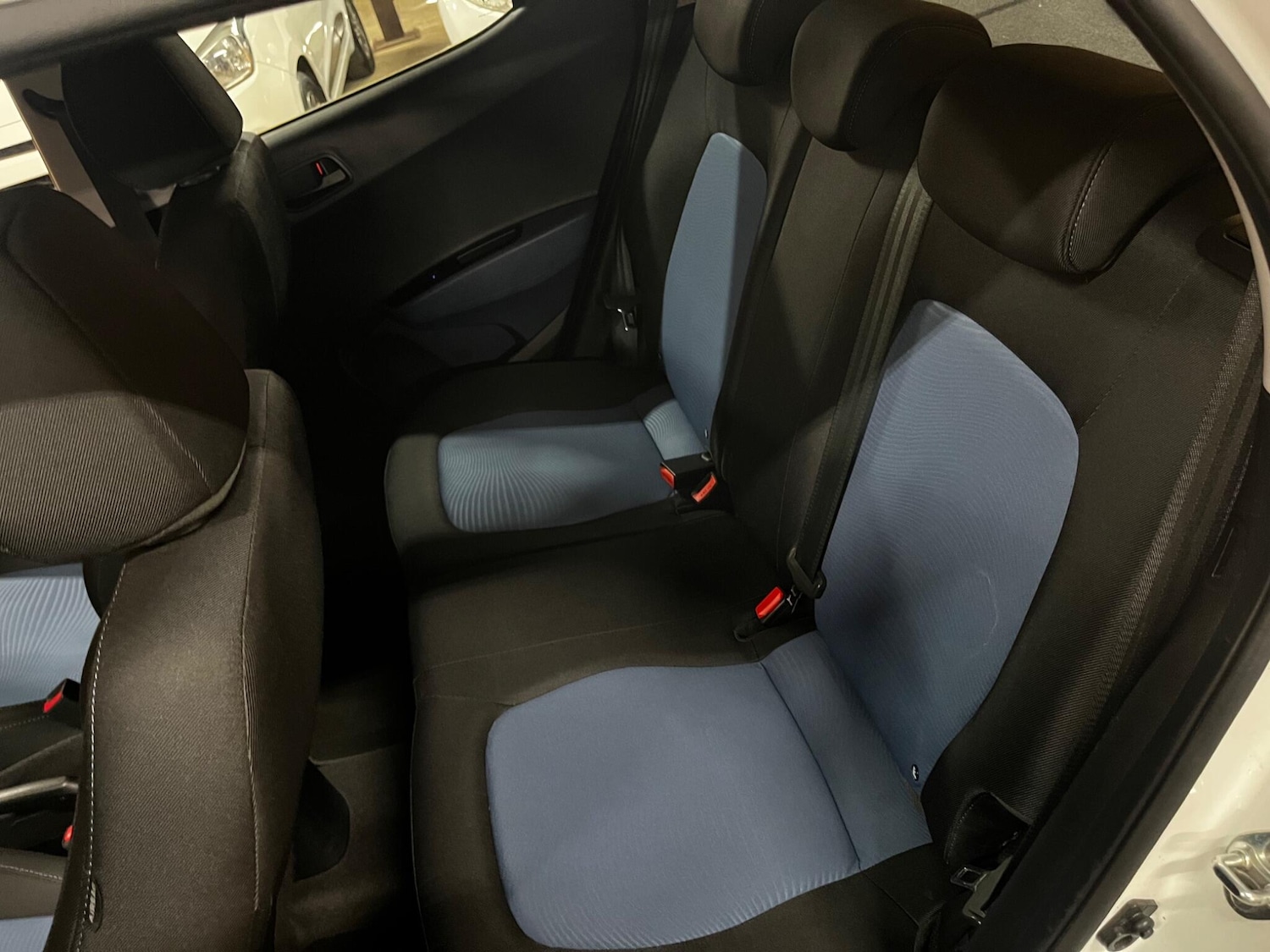 Used Hyundai i10 2016 for sale - 77898529: Photo 21