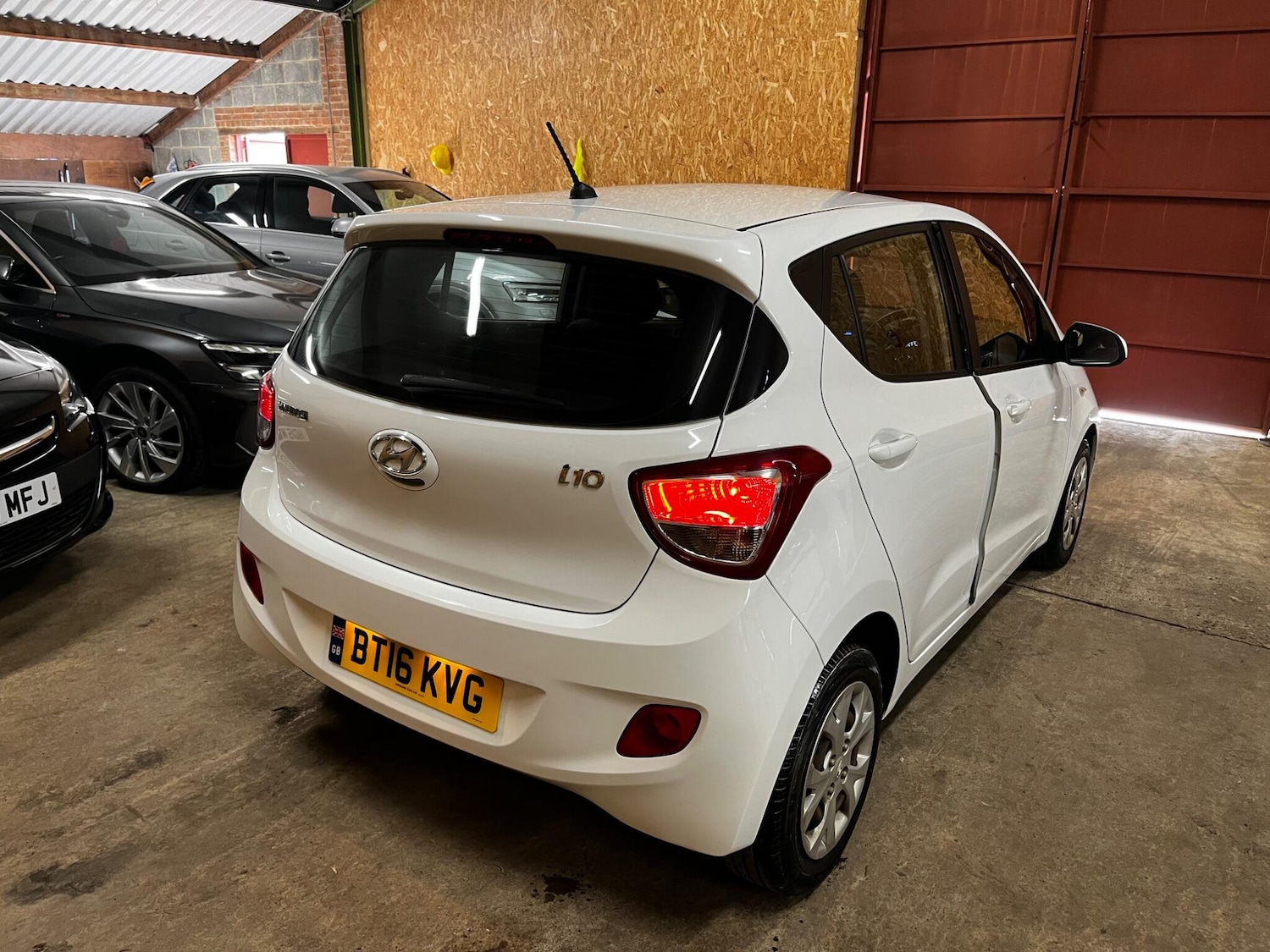Used Hyundai i10 2016 for sale - 77898529: Photo 7