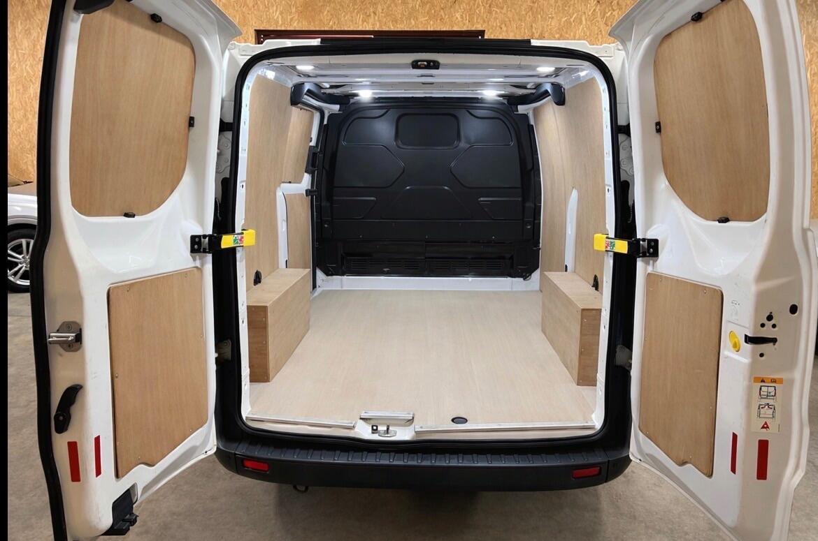 Used Ford Transit Custom 2018 for sale - 77738748: Photo 10