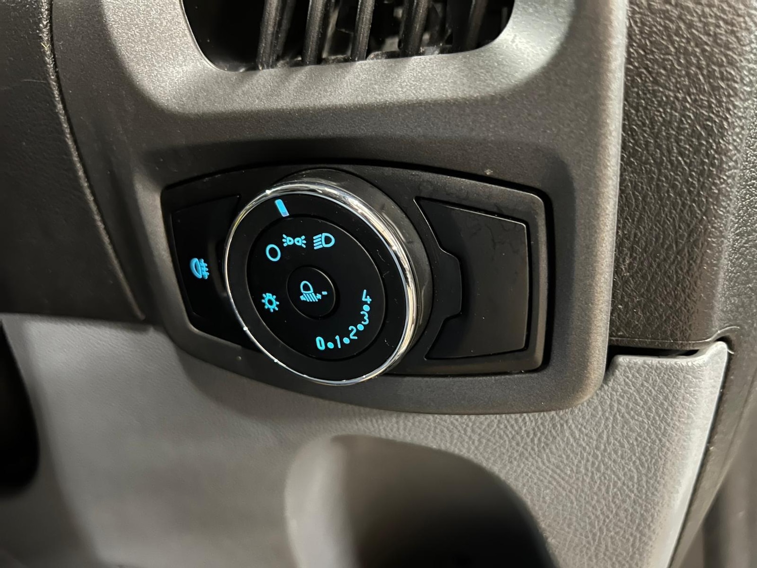 Used Ford Transit Custom 2018 for sale - 77738748: Photo 20