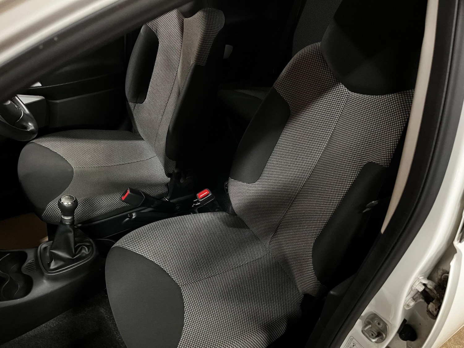 Used Toyota AYGO for sale - 78115282: Photo 19