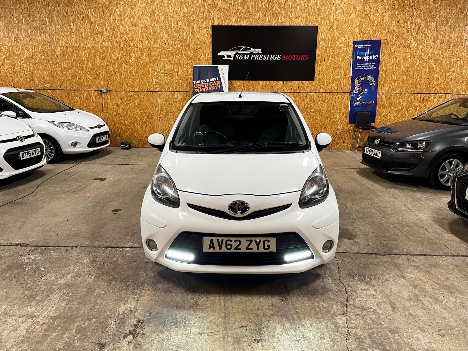Used Toyota AYGO for sale - 78115282: Photo 2