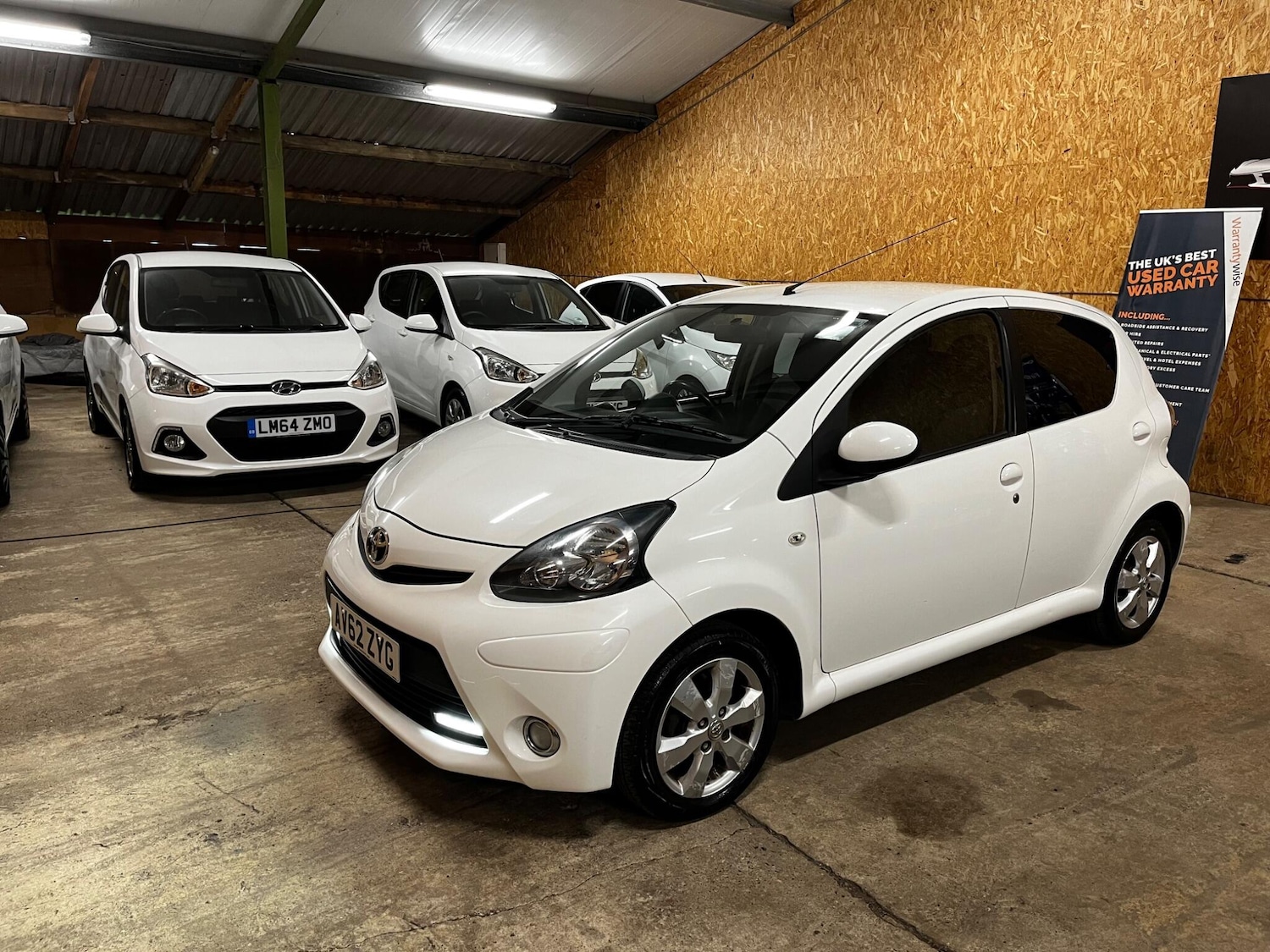 Used Toyota AYGO for sale - 78115282: Photo 3