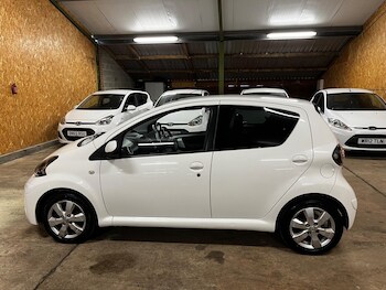 Used Toyota AYGO 2013 for sale - 78115282: Photo
