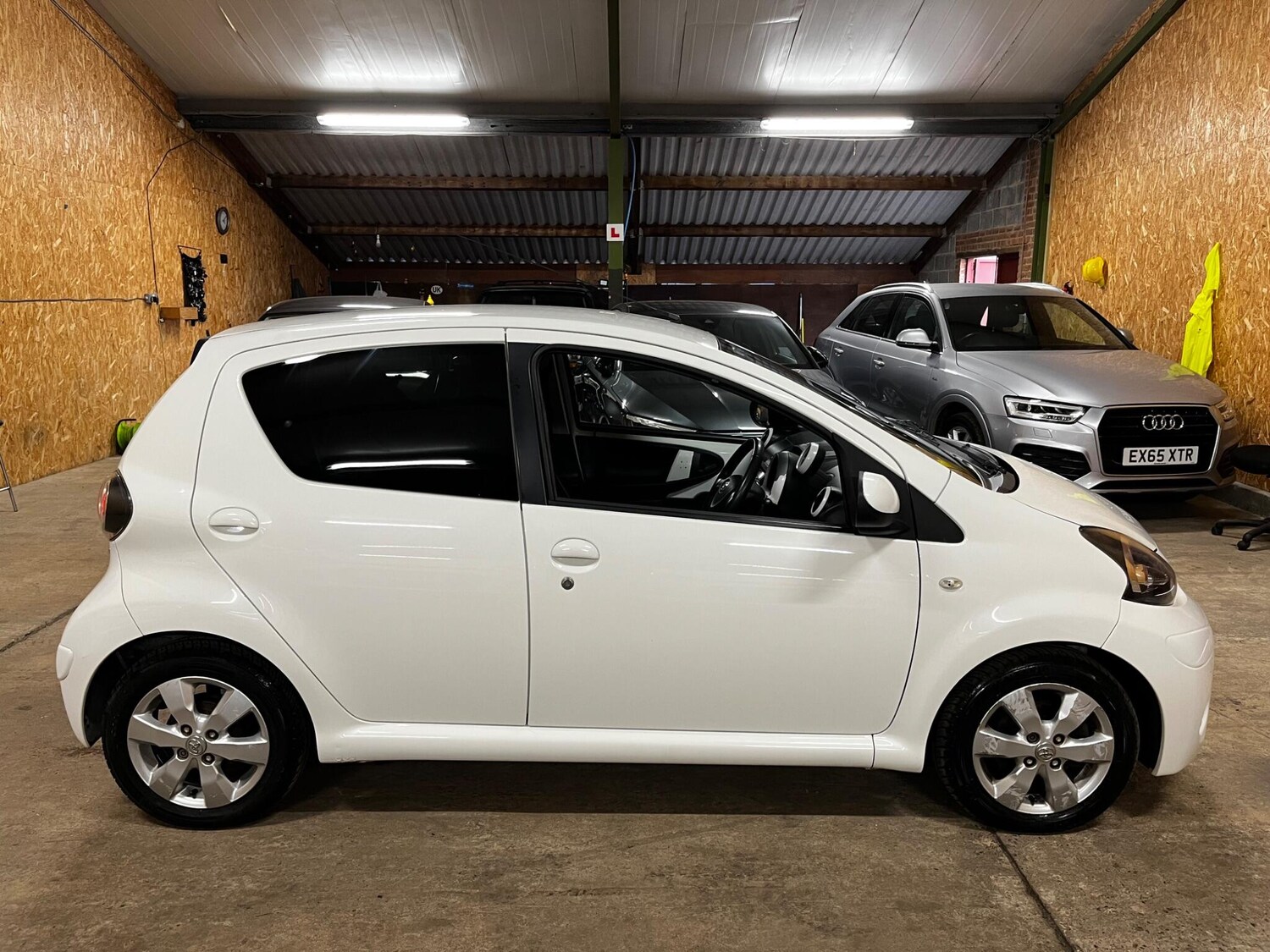 Used Toyota AYGO for sale - 78115282: Photo 8