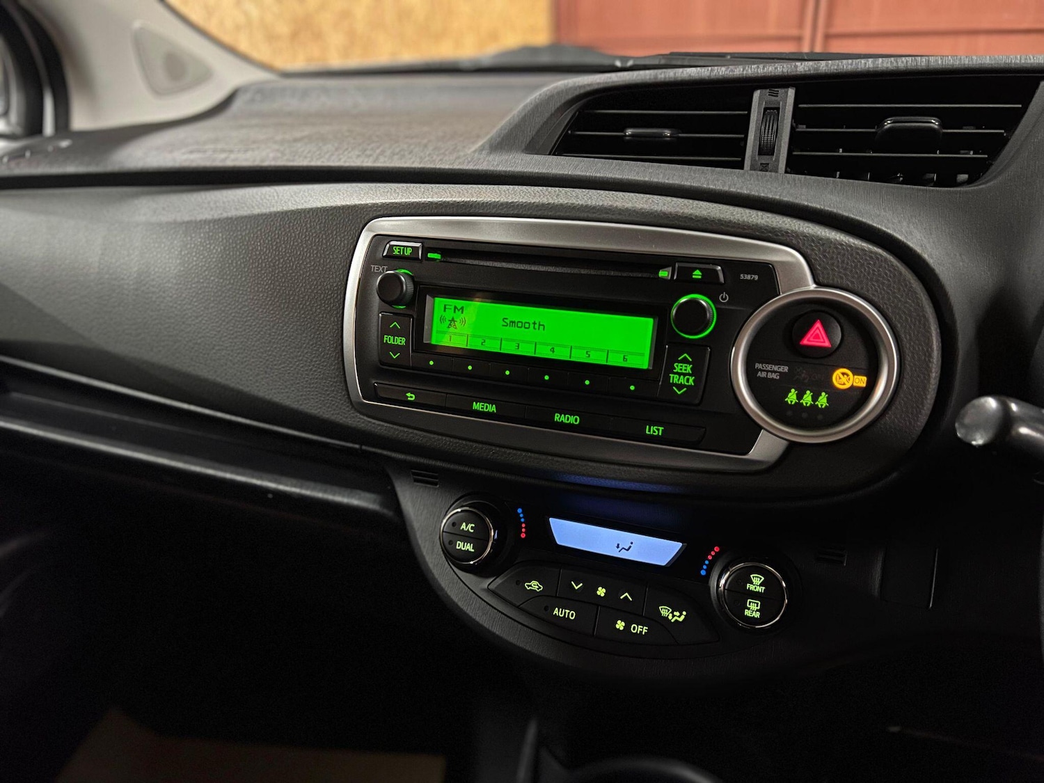 Used Toyota Yaris 2013 for sale - 76189885: Photo 25