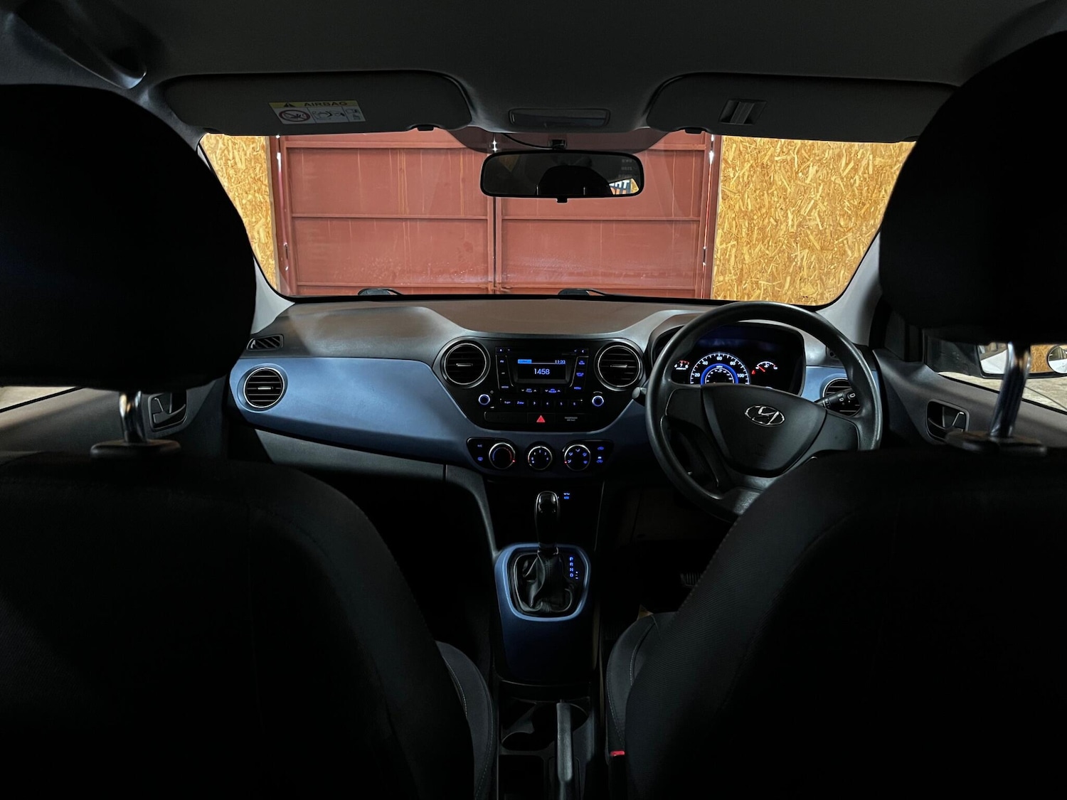 Used Hyundai i10 2015 for sale - 77564634: Photo 10