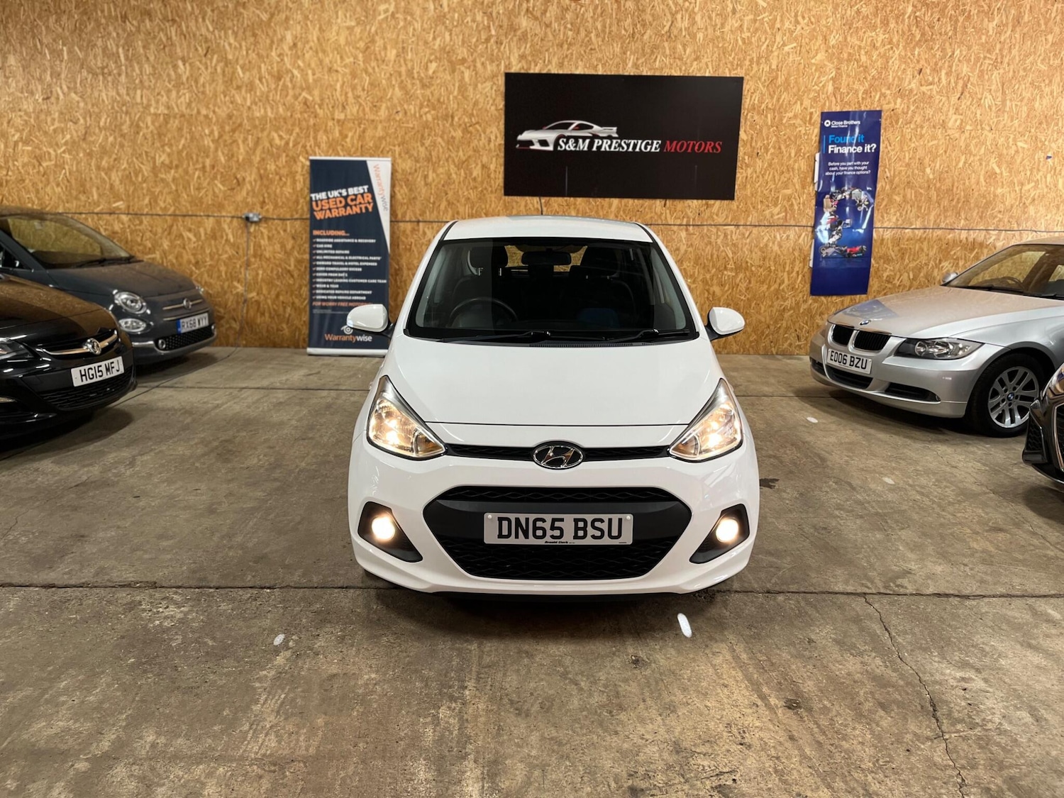 Used Hyundai i10 2015 for sale - 77564634: Photo 2