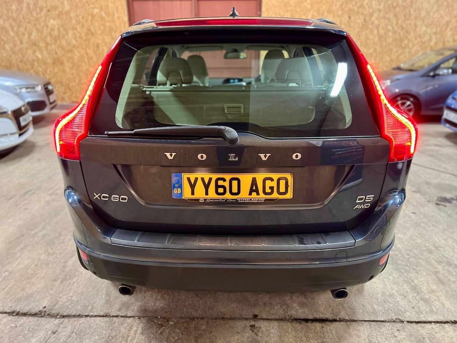 Used Volvo XC60 2010 for sale - 77633044: Photo 9