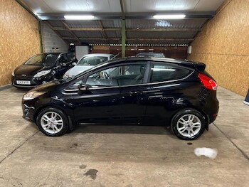 Used Ford Fiesta 2016 for sale - 77823830: Photo