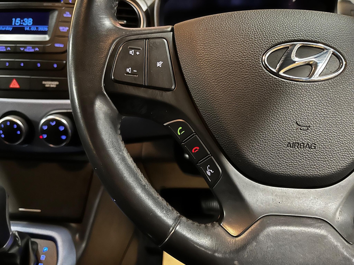 Used Hyundai i10 2015 for sale - 77892637: Photo 18